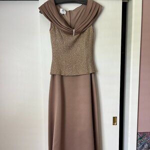 Womens Formal Gown size 6